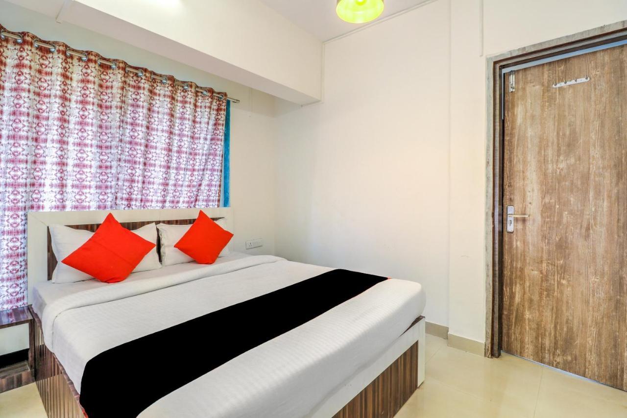 Hotel Crystal Inn Bombay Exterior foto